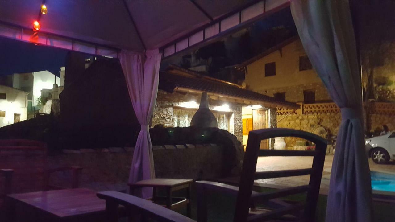 Frailes Casas Rurales Almoguer المظهر الخارجي الصورة