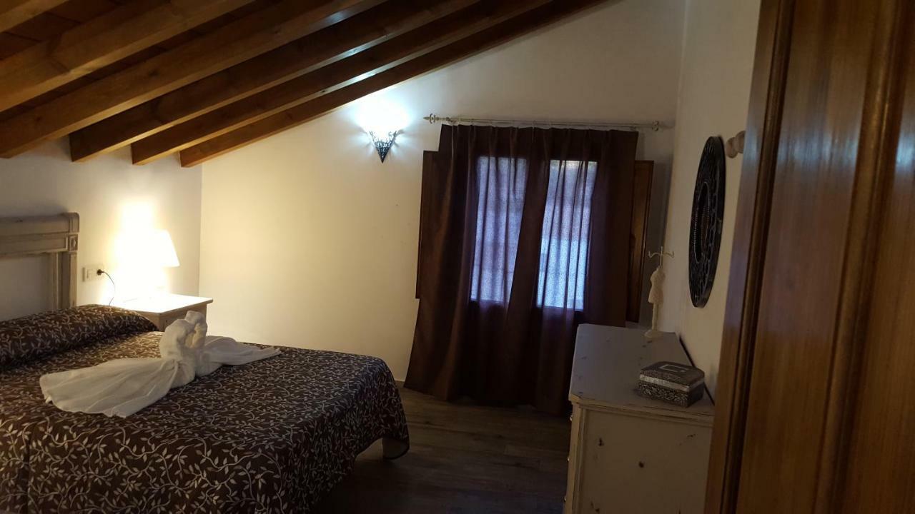 Frailes Casas Rurales Almoguer المظهر الخارجي الصورة