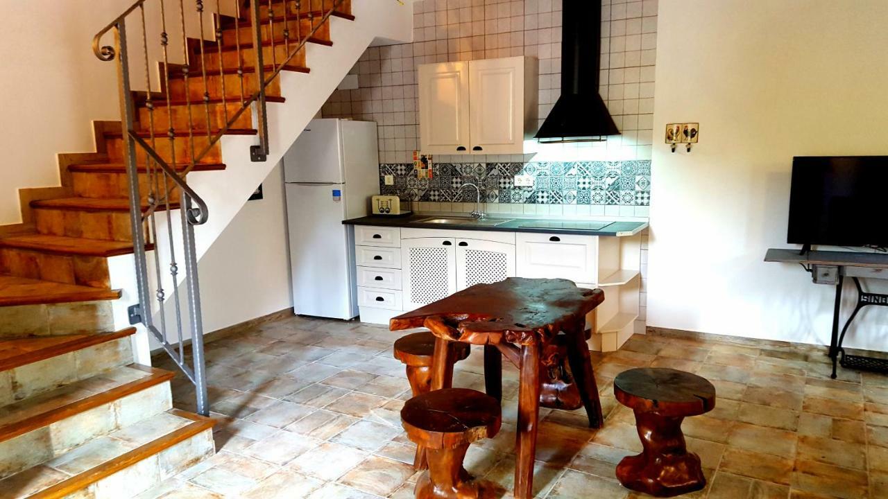 Frailes Casas Rurales Almoguer المظهر الخارجي الصورة