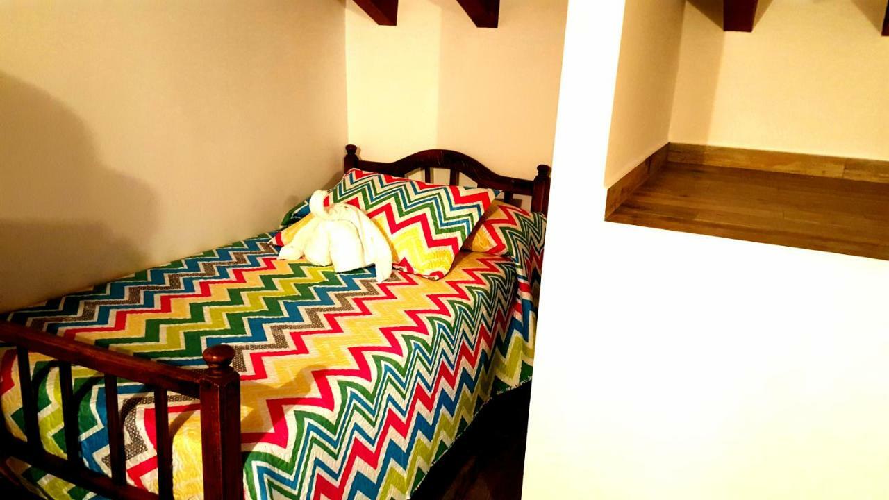 Frailes Casas Rurales Almoguer المظهر الخارجي الصورة
